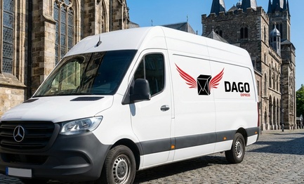 DAGO Express Kurierdienst Sprinter vor Propsteikirche in Gelsenkirchen