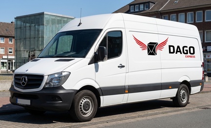 DAGO Express Kurierdienst Sprinter vor Marler Innenstadt in Marl