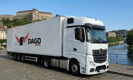 Coursier express Besancon – camion DAGO Express