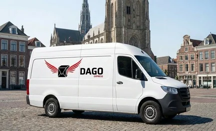 DAGO Express koeriersdienst sprinter bestelwagen in Haarlem